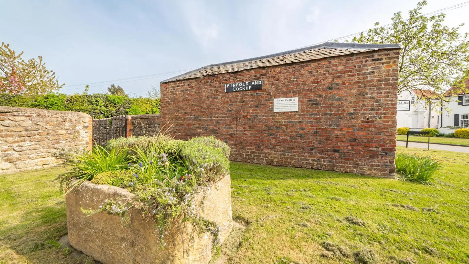 Pinfold Cottage, Dog Friendly Yorkshire Coast & Countryside Hunmanby 0*,  United Kingdom