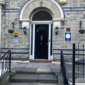 https://the-new-clifton-house-hotel.hotels-newcastle-upon-tyne.com